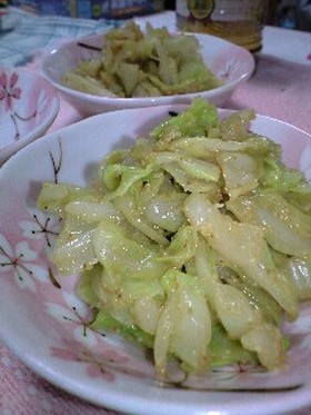 キャベツのオリーブごまドレ和え