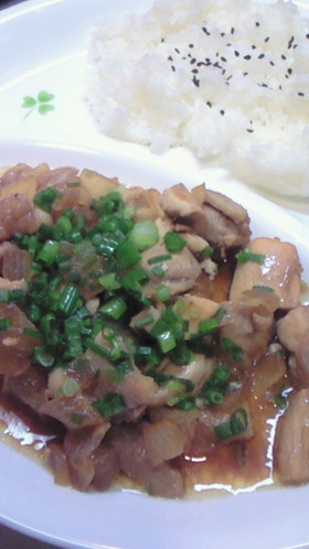肉食系に捧ぐ♪鶏肉のガッツリなプレート