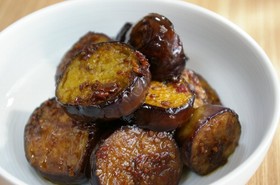 なすとドライトマトのバルサミコ風味