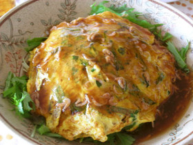ダシが効いてる!和風ニラ玉天津飯