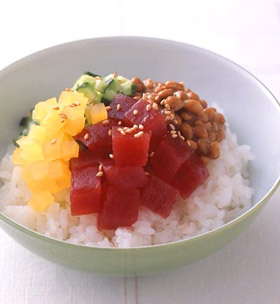 まぐろと納豆のすし丼