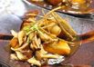 鮭のキノコ甘酢あんかけ