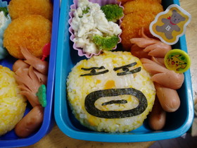 キャラ弁★ヒゲぴよのおにぎり♪