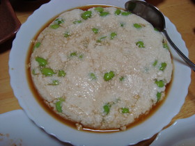 枝豆入りもちもち豆腐