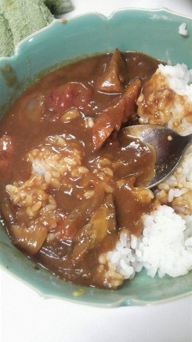 味噌がみそ♪こくがこっくり♪和風カレー