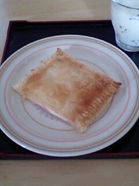 ハムチーズパイサンド☆