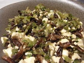 「野菜炒め作り」で秋のゴーヤチャンプル！