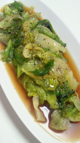 簡単☆シンプル☆レタスだけのごま油炒め♪