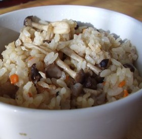 W食感のキノコご飯