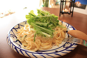 鮭と水菜のクリームパスタ