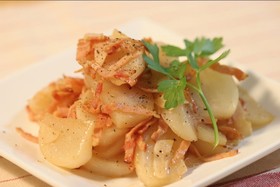 カブとベーコンの炒め煮