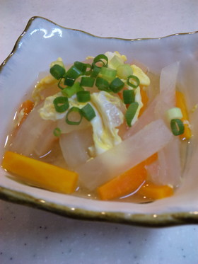 汁も飲める♡大根と人参の簡単あっさり煮