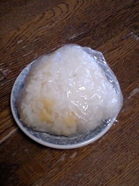 みそ漬けチーズのおにぎり