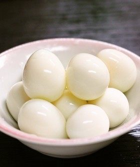 つるんと剥ける！うずらの玉子のゆで方♪