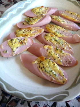 ソーセージのトースター焼き