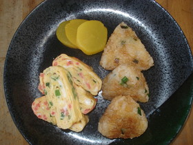 ねぎ玉子焼と焼きおにぎり