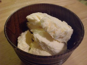 ワンボールで♪簡単バニラアイス