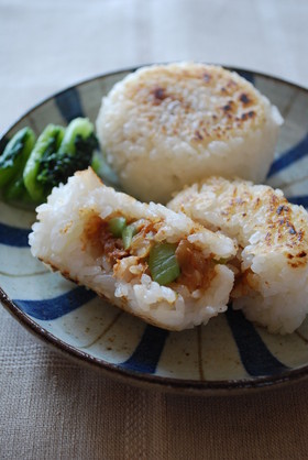 おやき風♪野沢菜焼きおにぎり
