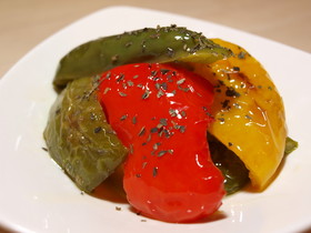 パプリカのレモン風味マリネ