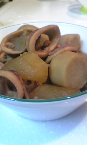 いかと大根と里芋の煮物