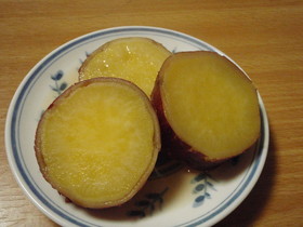 さつまいものレモン風味煮
