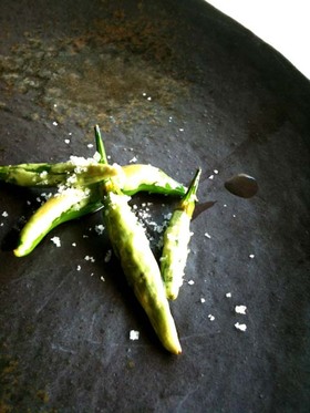赤さん唐辛子の素揚げ