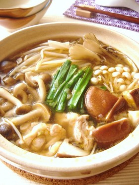 スープが美味しい！きのこ鍋♪