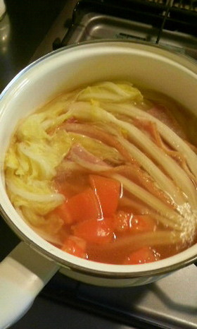 白菜とベーコンのスープ煮