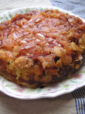 秋♪ おさつと黒糖と紅玉 チーズケーキ
