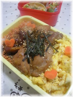 旦那弁★鮭・卵・鶏の３色丼風～