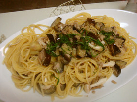 ツナ・えのき・なすの醤油にんにくパスタ♪