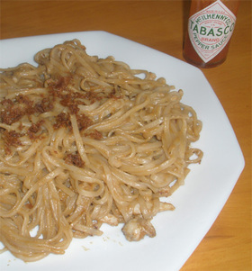 イカの塩辛deうどんのペペロンチーノ♪