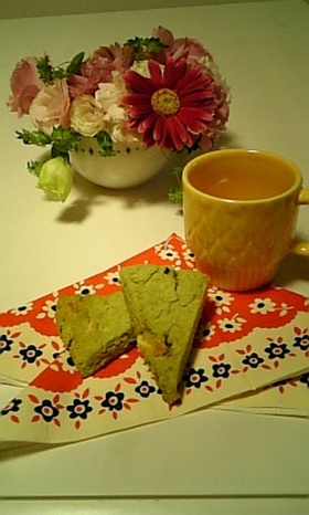 米粉でヘルシー簡単スコーン(抹茶チョコ)