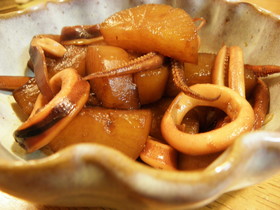 イカと大根の煮物
