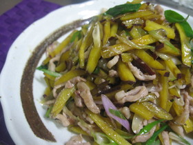 豚肉とさつまいものオイスター炒め