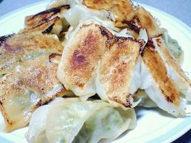 ☆柚子風味☆ ヘルシーな鶏肉餃子！！