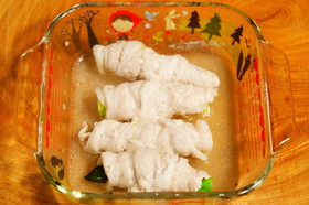 簡単お弁当のおかず豚肉ロール
