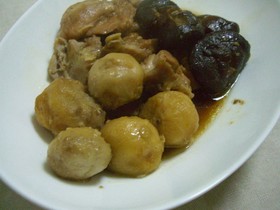 里芋と鶏肉の煮物