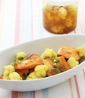 カレーカリフラワーのピクルスで南蛮漬け