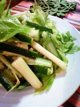 簡単☆セロリ大好き☆胡瓜とセロリのサラダ