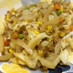 白こんにゃくと春キャベツの味噌バター炒め