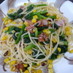 ベーコンとニンニクとほうれん草のパスタ